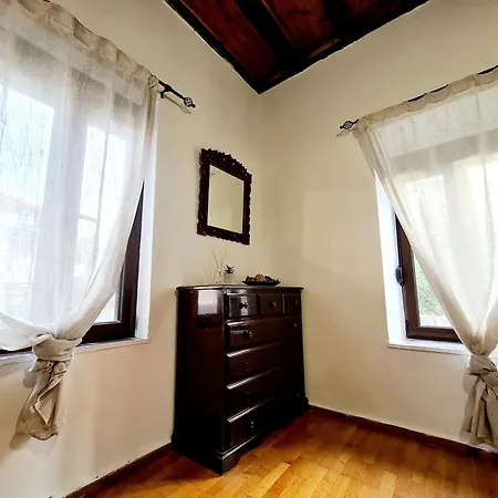 Apartment Shades Of Wood Old Town Rhodes City