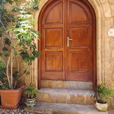 Shades Of Wood Old Town Διαμέρισμα *